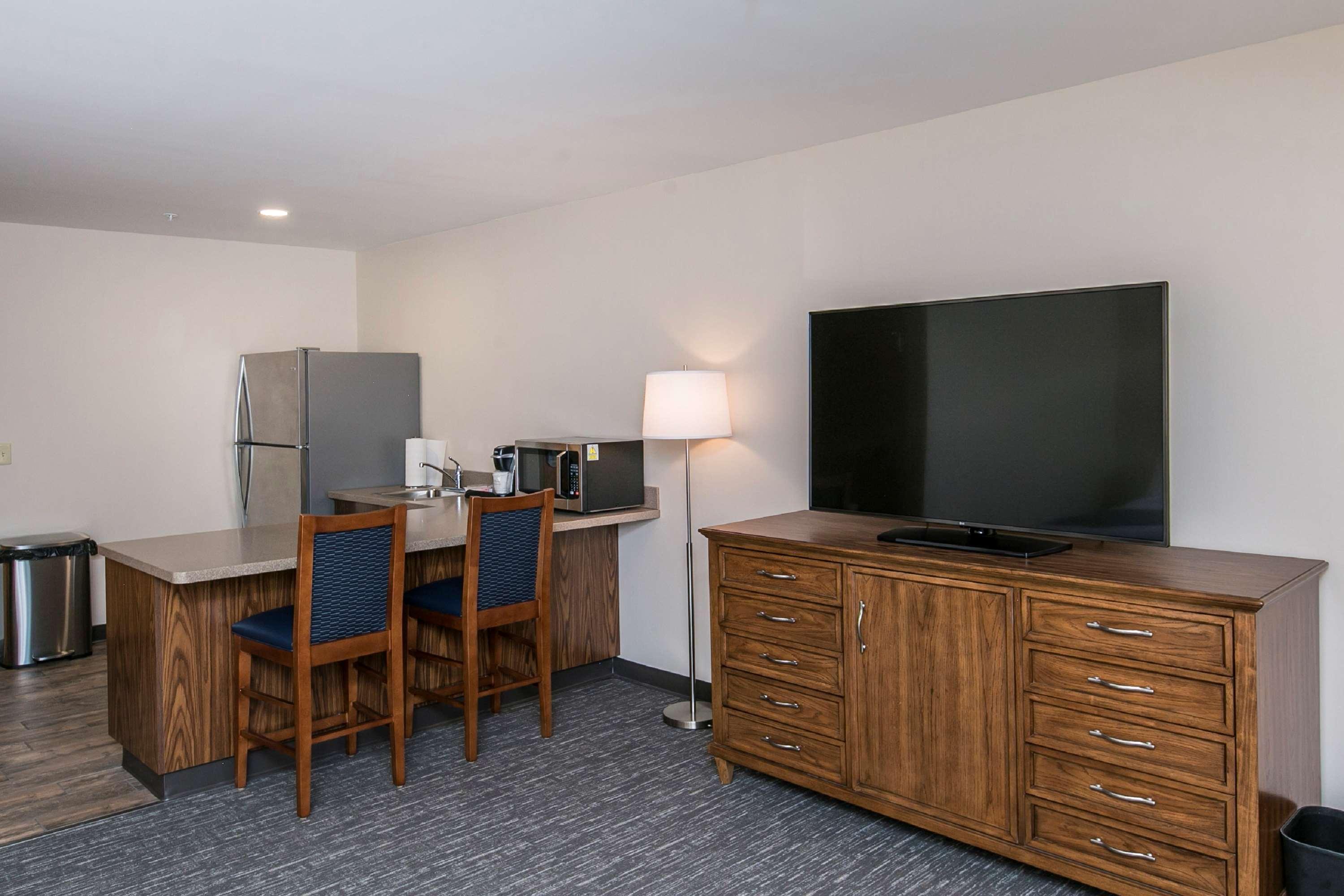 Surestay Plus Hotel By Best Western Elizabethtown Hershey Exterior foto