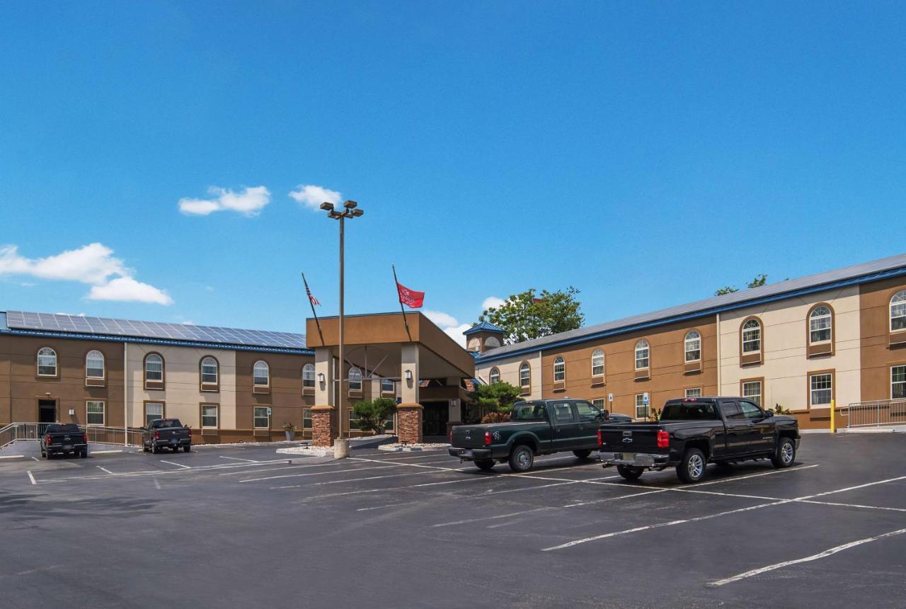 Surestay Plus Hotel By Best Western Elizabethtown Hershey Exterior foto